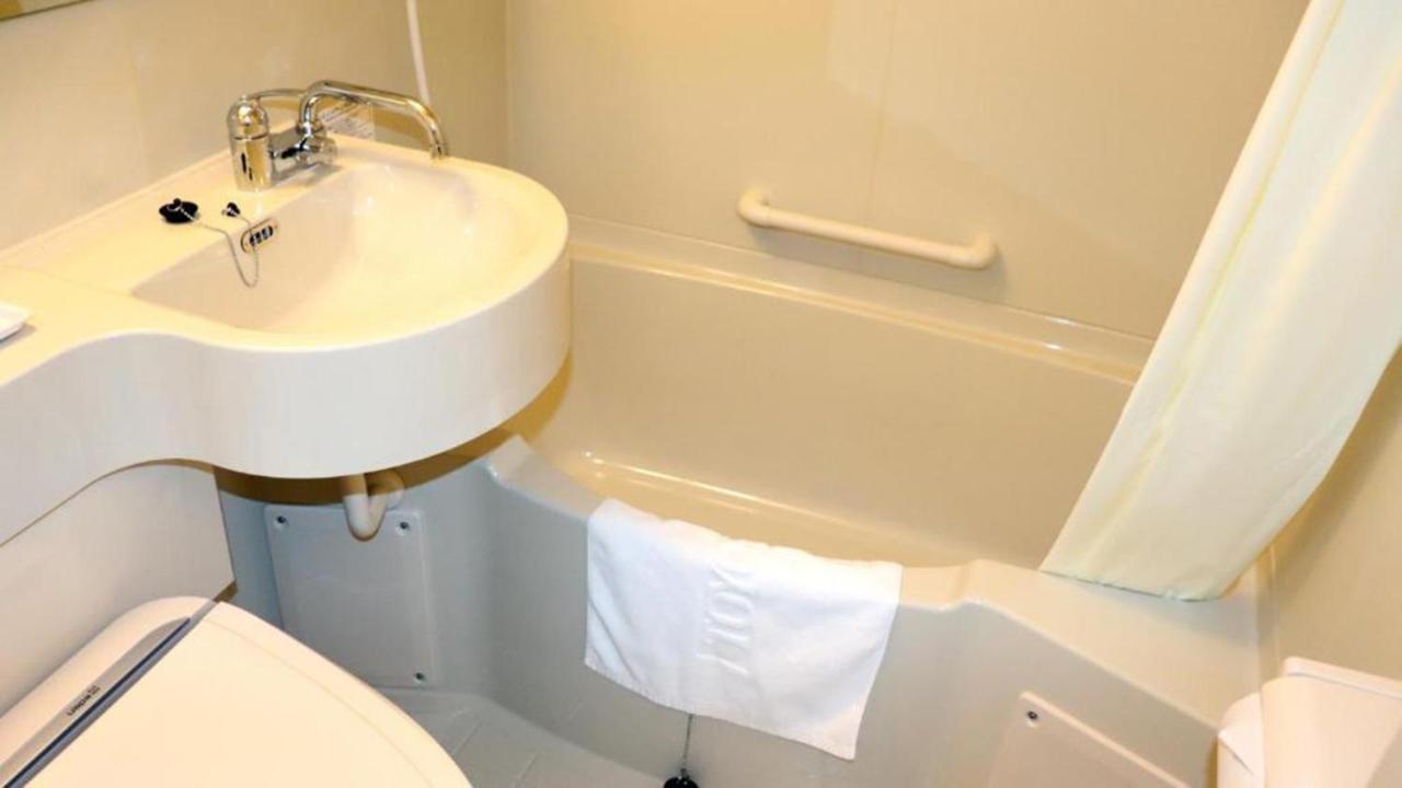 Toyoko Inn Sendai Higashi-Guchi No 2 Zewnętrze zdjęcie