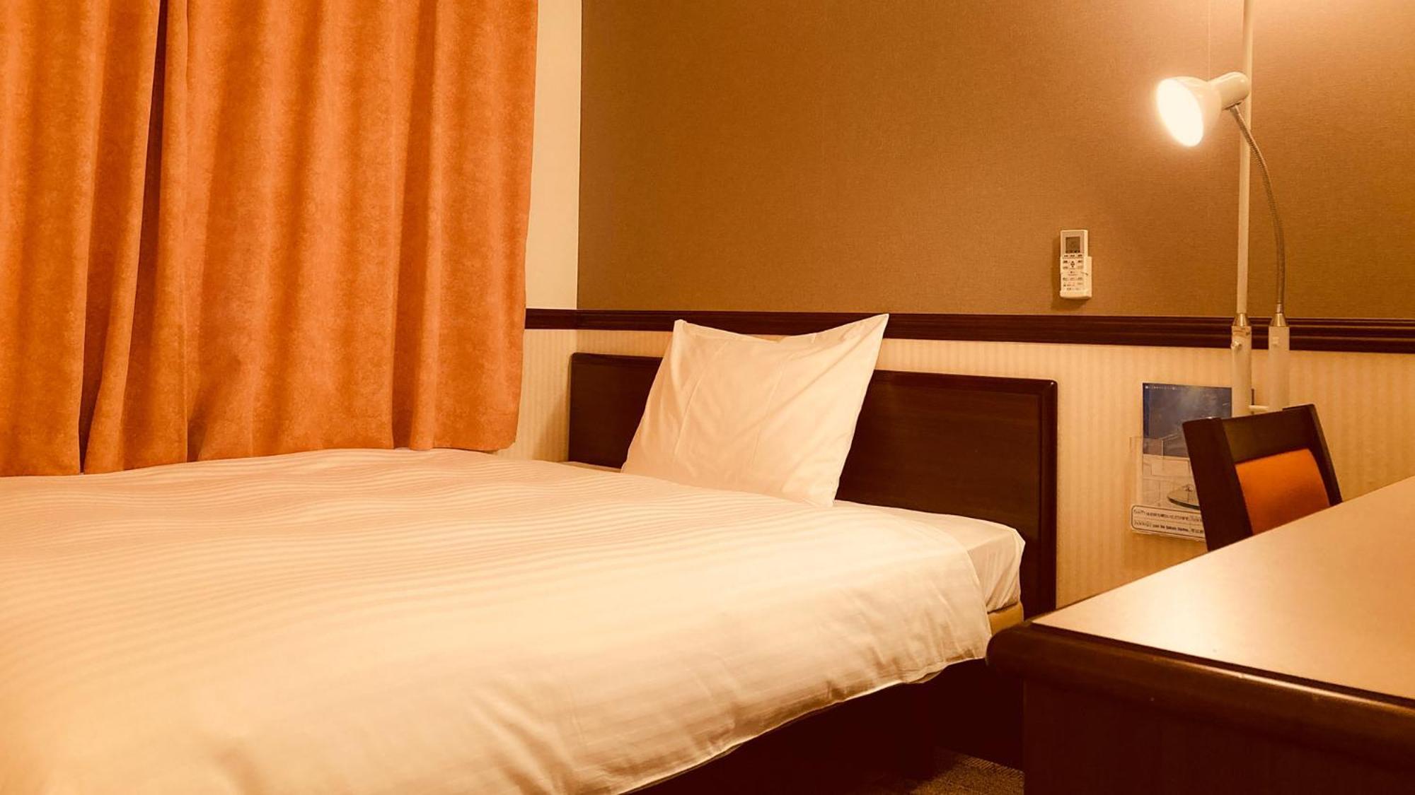Toyoko Inn Sendai Higashi-Guchi No 2 Pokój zdjęcie